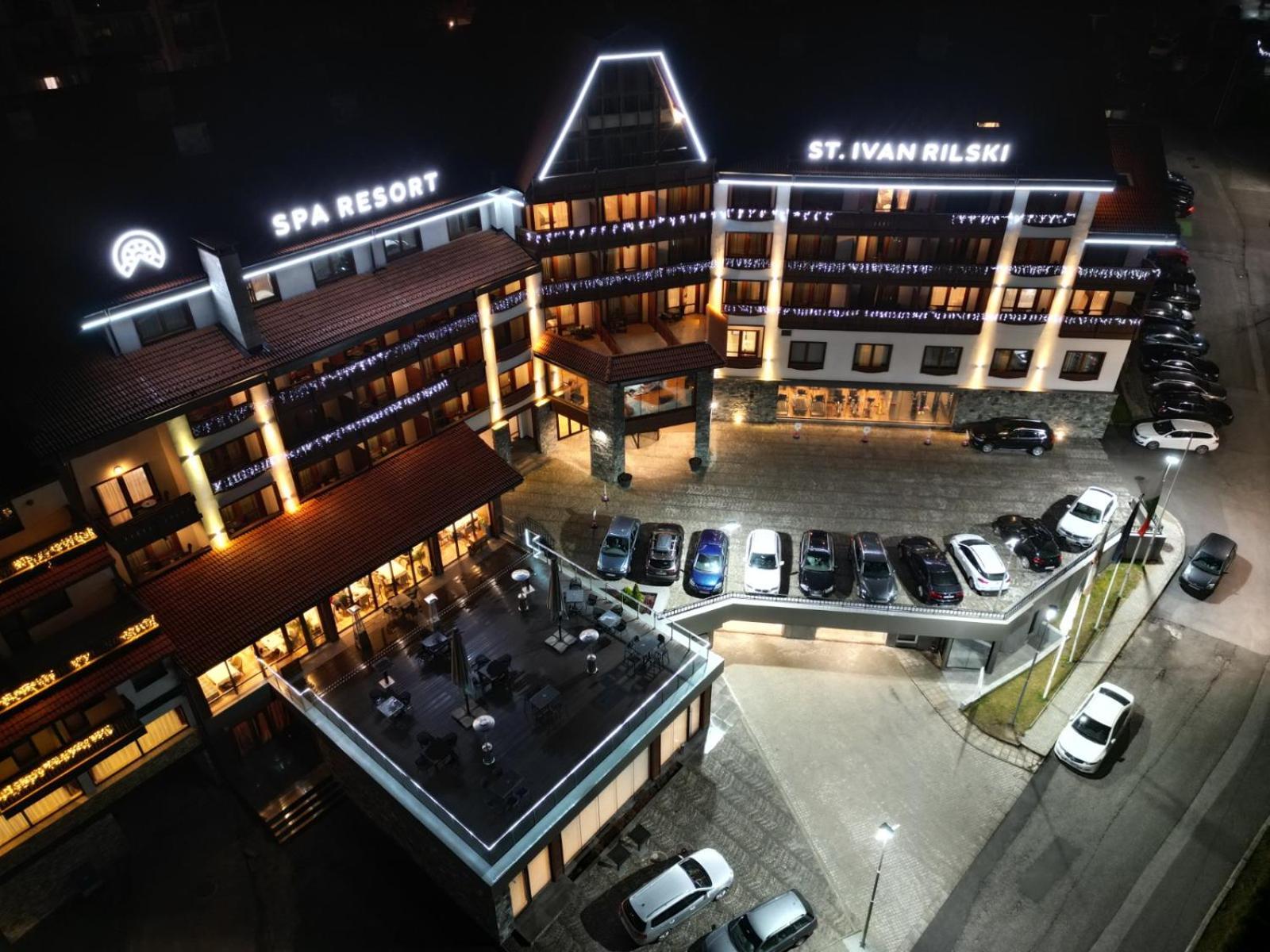 6 Luxury Spa Apartments Top Resort Bansko - Incl Wellness エクステリア 写真
